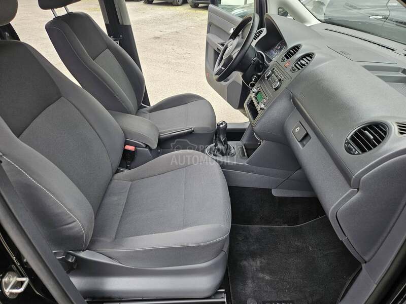 Volkswagen Caddy MAXI 7SED