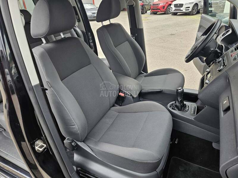 Volkswagen Caddy MAXI 7SED