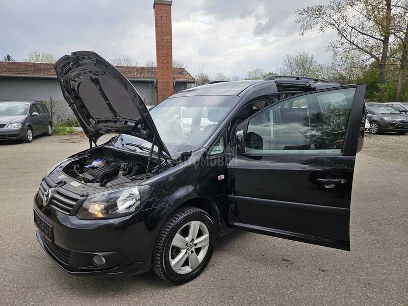 Volkswagen Caddy MAXI 7SED