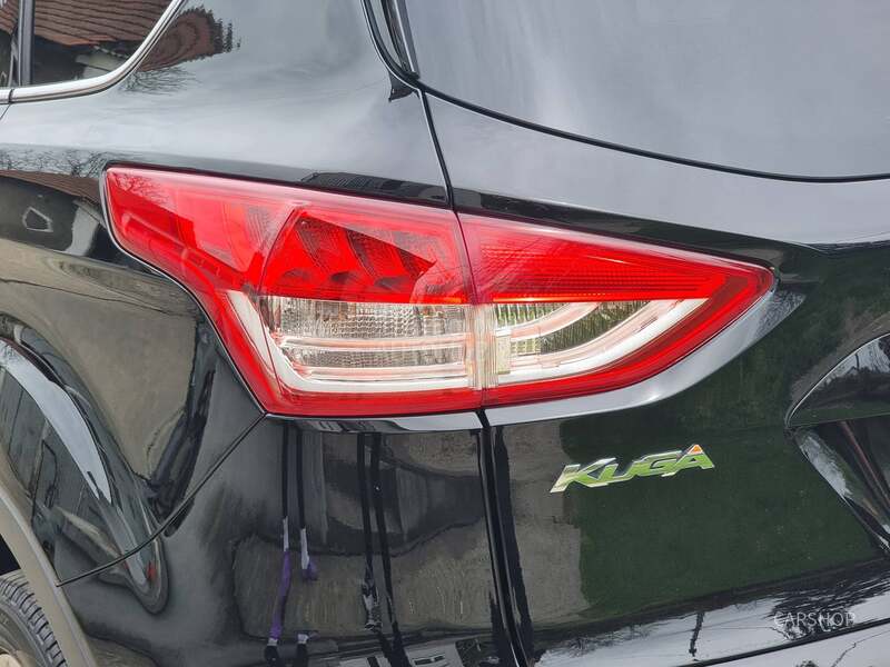 Ford Kuga 2.0 4WD TITANIUM