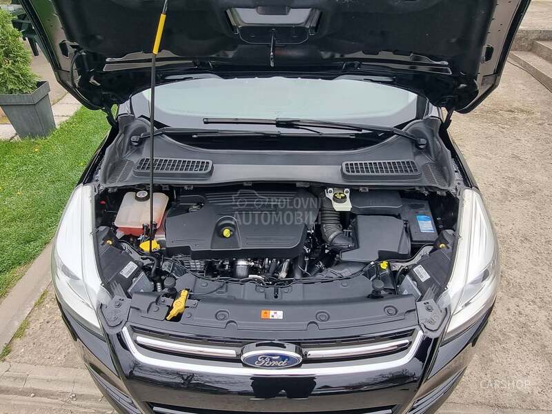 Ford Kuga 2.0 4WD TITANIUM