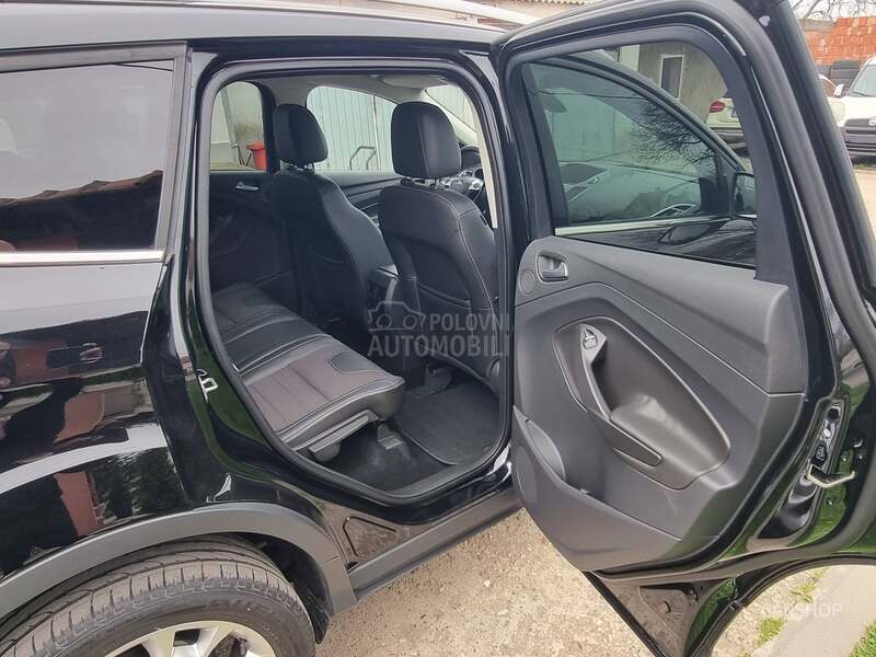 Ford Kuga 2.0 4WD TITANIUM
