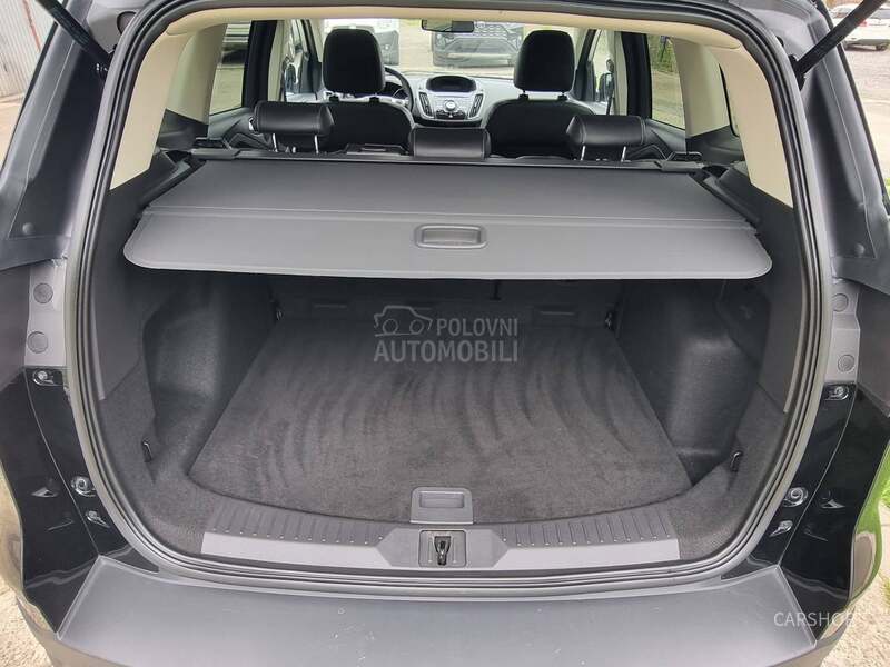 Ford Kuga 2.0 4WD TITANIUM