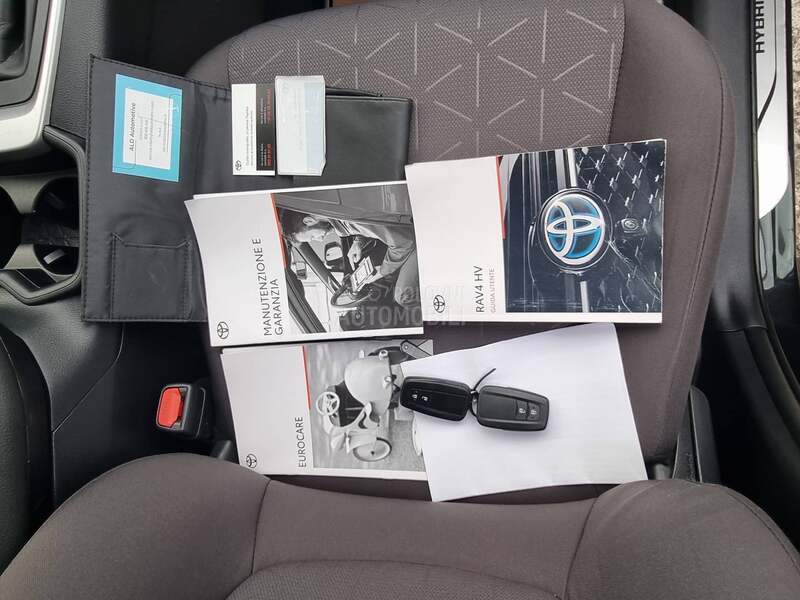 Toyota RAV 4 AWD Hybrid