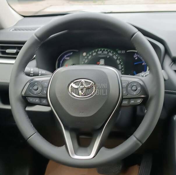 Toyota RAV 4 AWD Hybrid