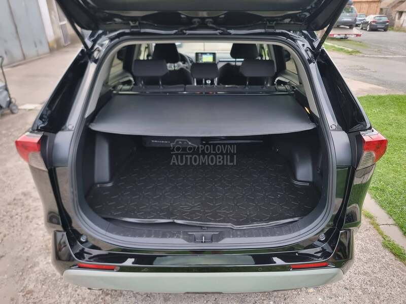 Toyota RAV 4 AWD Hybrid