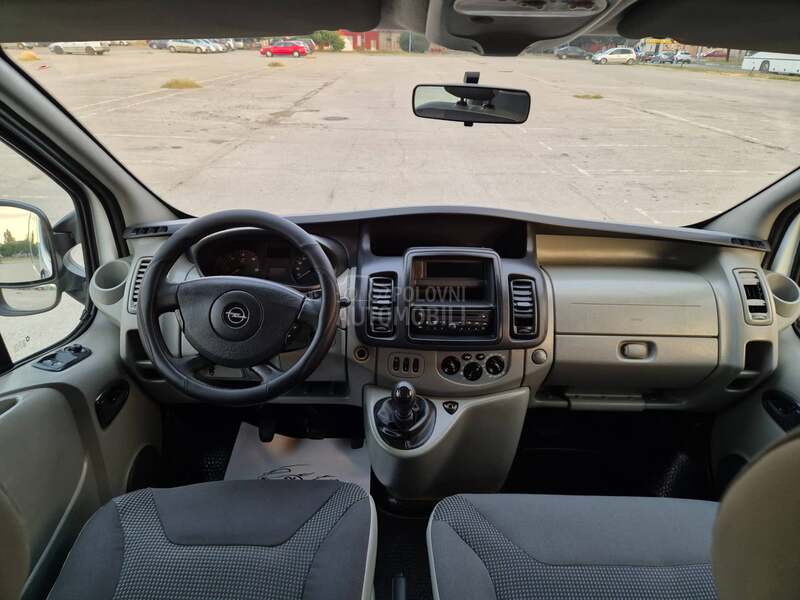 Opel Vivaro 2,0 TDCI/6SEDI/PRODUZEN