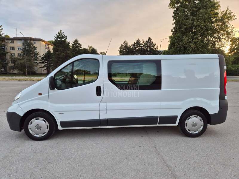 Opel Vivaro 2,0 TDCI/6SEDI/PRODUZEN