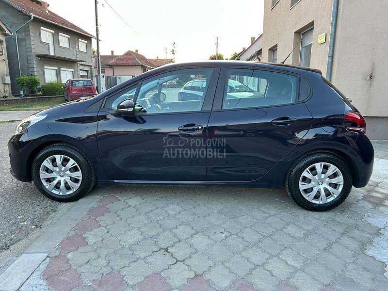 Peugeot 208 1.2 N.O.V