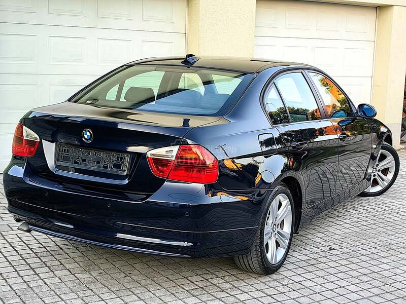 BMW 320 d SP0RT NAVl K0ŽA