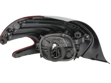 Stop svetla i stop lampe za Peugeot 208 od 2015. do 2019. god.