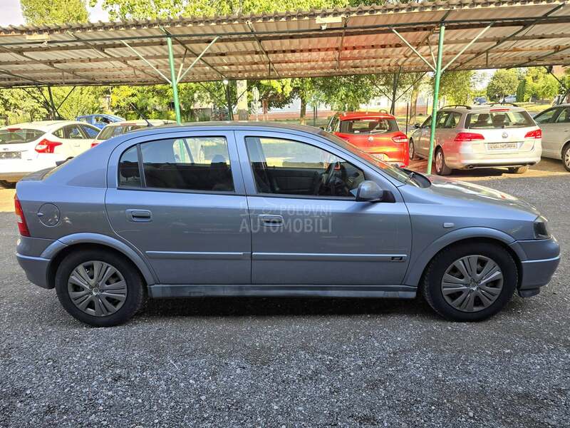 Opel Astra G 
