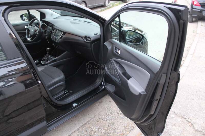 Opel Crossland X  1.5 8mmLanac Innovat