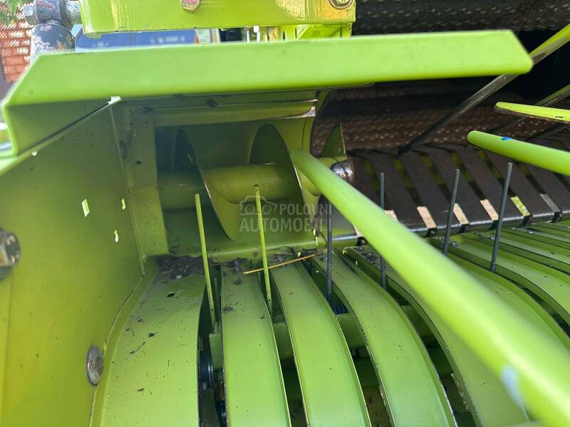 Claas Rollant 66