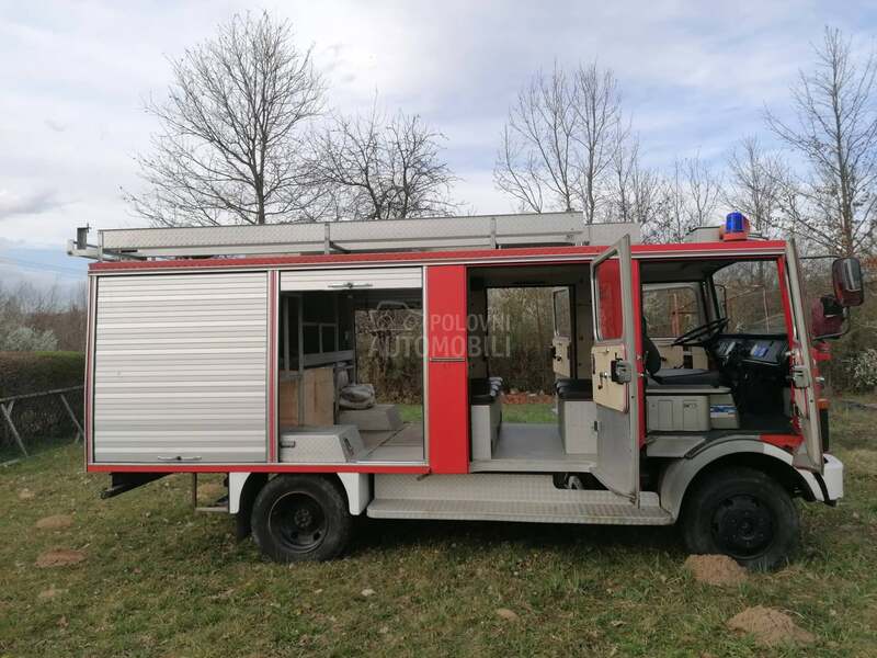 Mercedes Benz Lp 709 Vatrogasni kamion