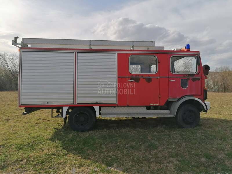 Mercedes Benz Lp 709 Vatrogasni kamion