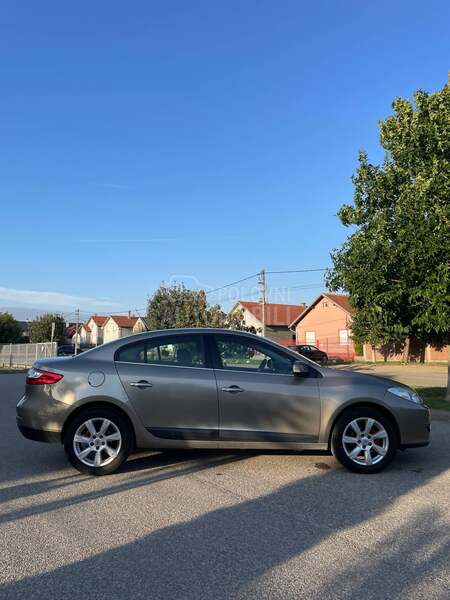 Renault Fluence 1.6