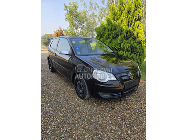 Delovi za Volkswagen Polo 1.4Tdi 2005. god.