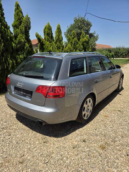 Delovi za Audi A4 Tfsi 2005. god.
