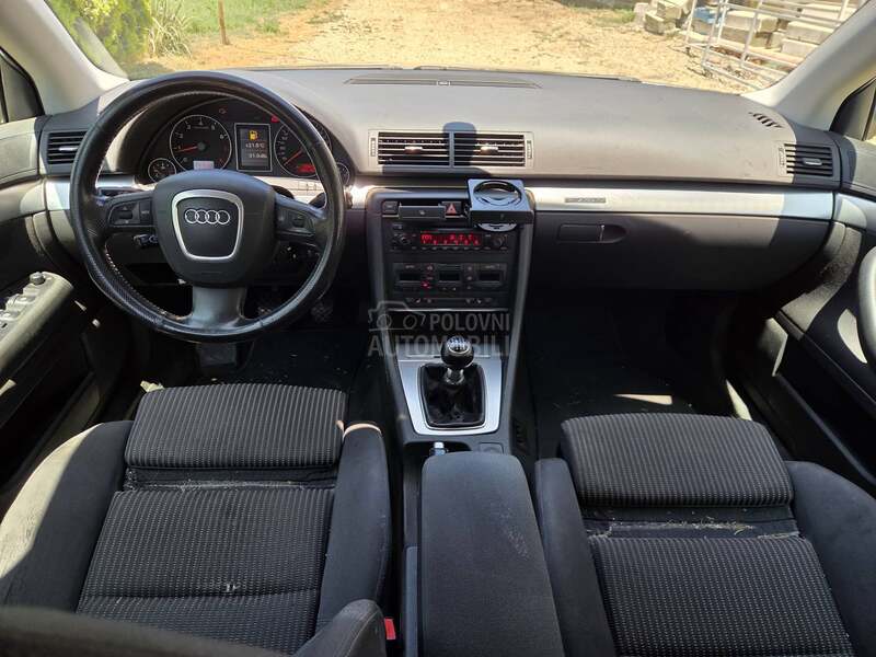 Delovi za Audi A4 Tfsi 2005. god.
