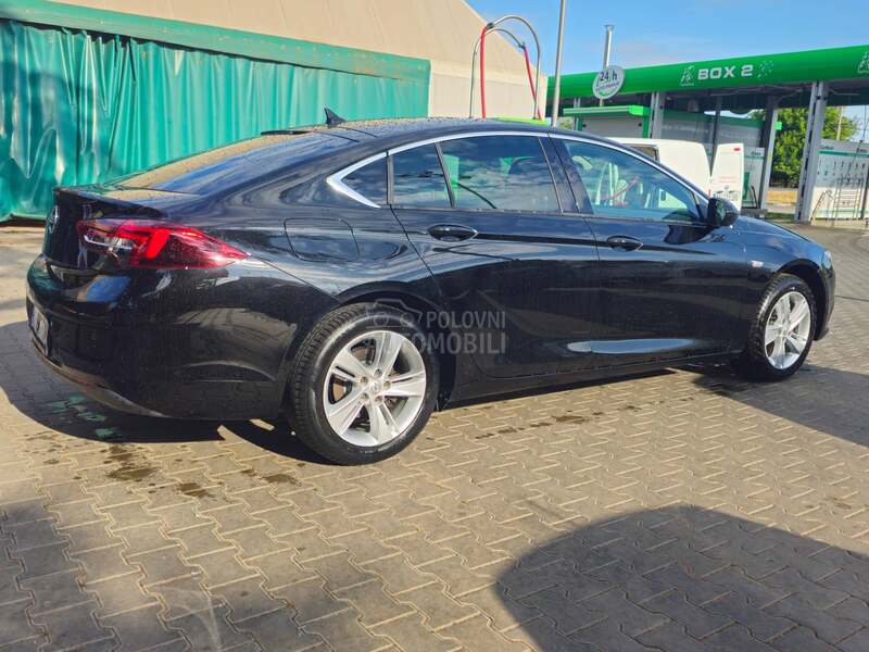 Opel Insignia 1.6 Grand Sport/AT