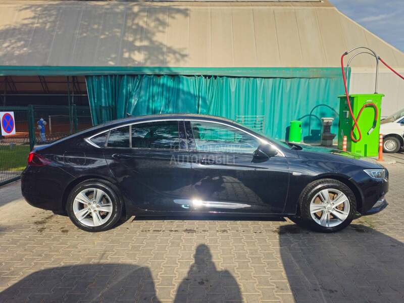Opel Insignia 1.6 Grand Sport/AT