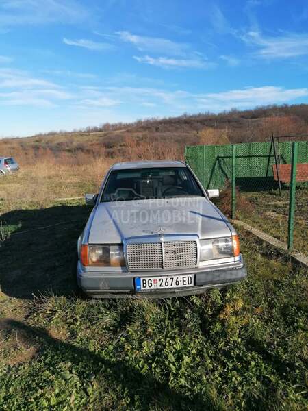 Mercedes Benz E 124 