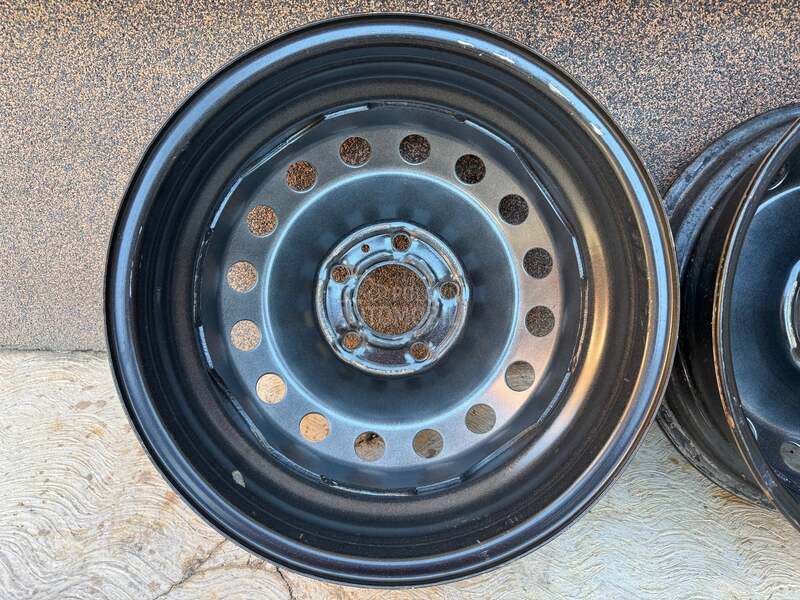 Čelične felne Opel Vivaro 16" 5 x 118