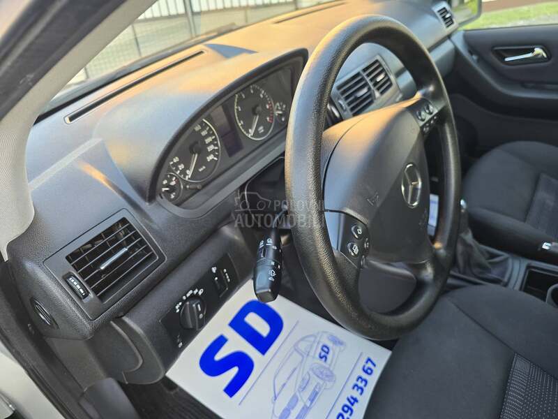Mercedes Benz A 150 1.5b