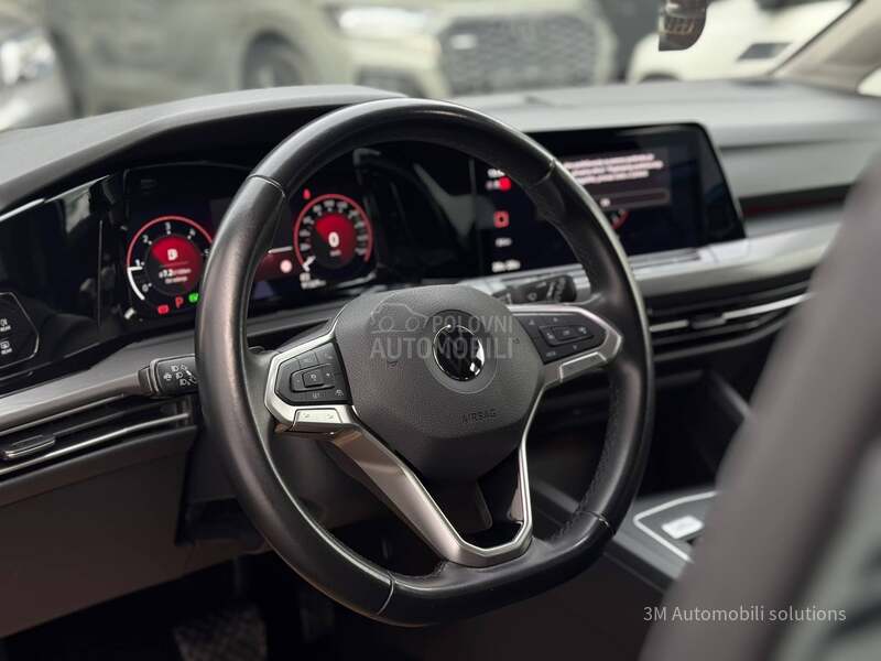 Volkswagen Golf 8 2.0D/STYLE/LED