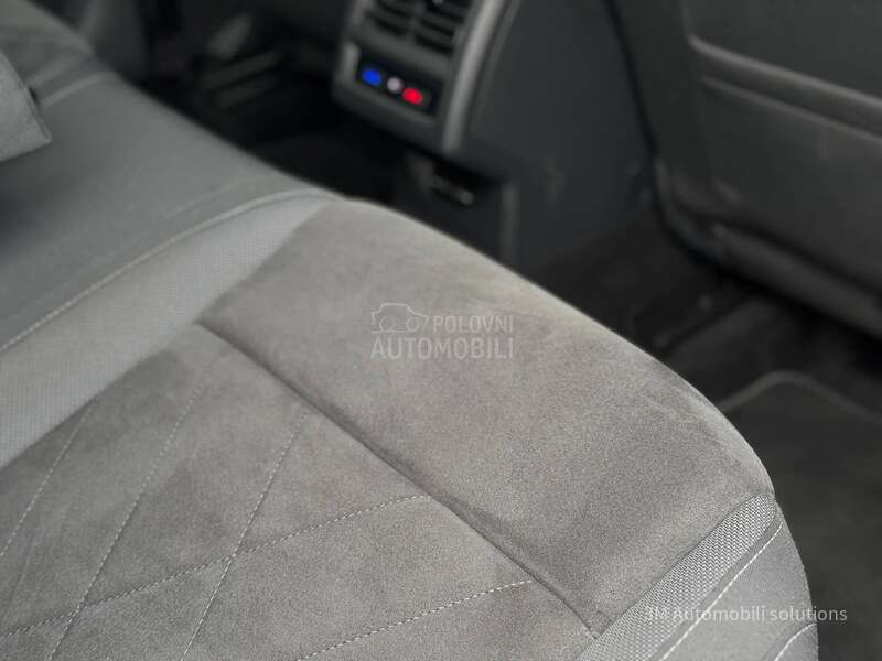 Volkswagen Golf 8 2.0D/STYLE/LED