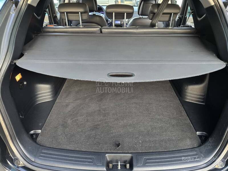 Hyundai ix35 2.0CRDI 4x4 F.U.L.L