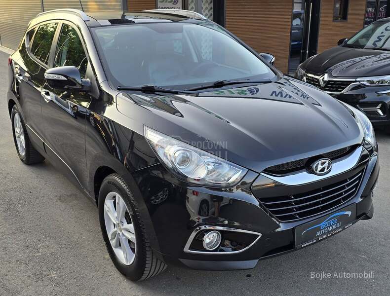 Hyundai ix35 2.0CRDI 4x4 F.U.L.L