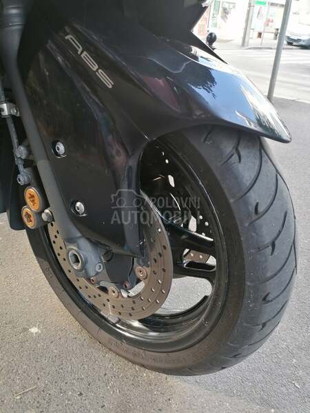 Yamaha T max Tmax Prelep