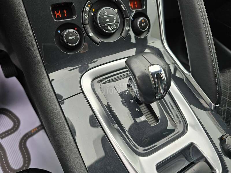 Peugeot 3008 2.0 HDI/HYBRID/4X4