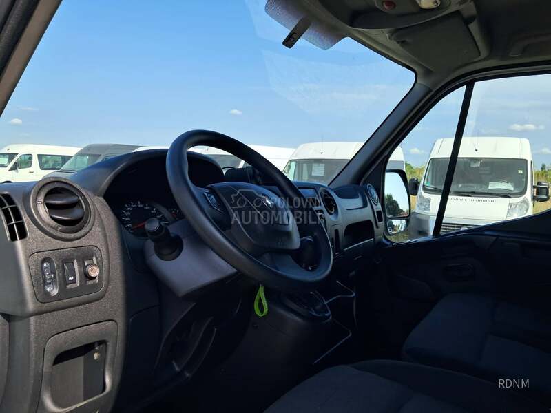 Renault Master 2.3 dci/rampa