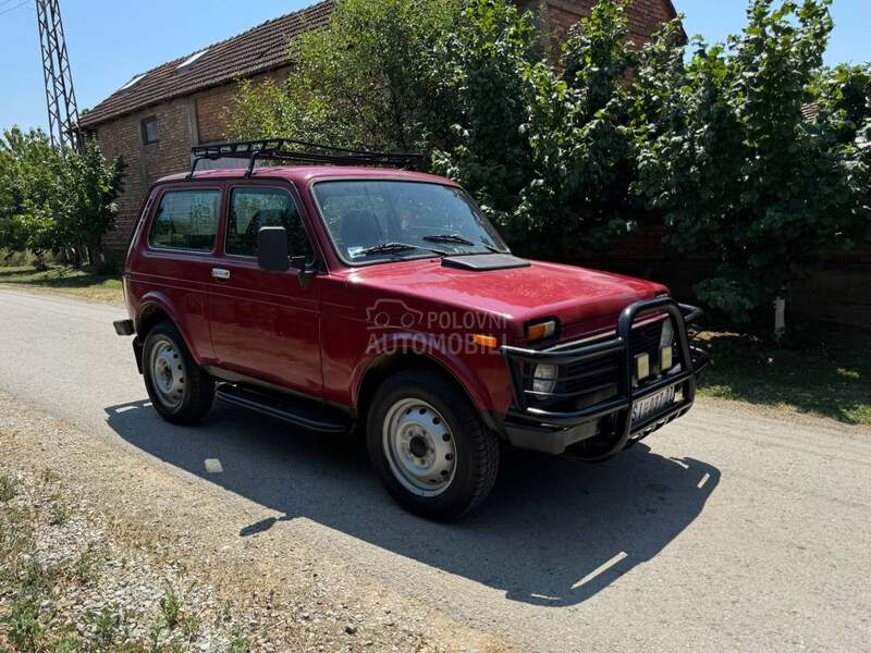 Lada Niva 1.7