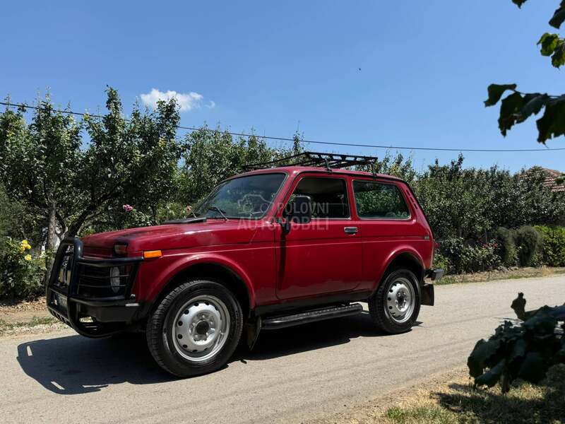Lada Niva 1.7