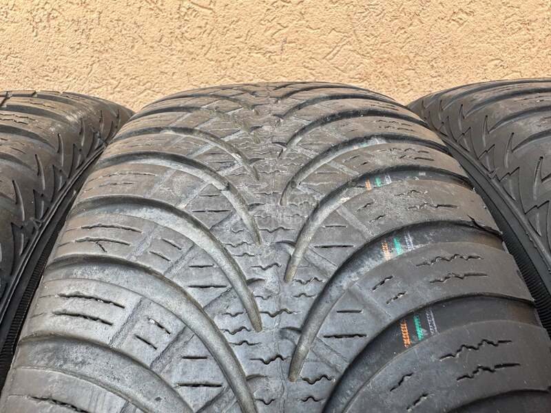 Esa Tecar 195/65 R15 Zimska