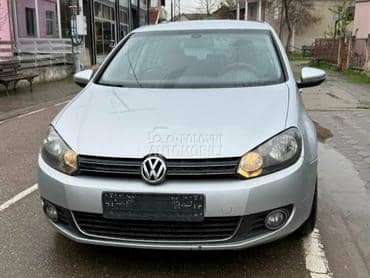 Branik prednji sivi za Volkswagen Golf 6 od 2008. do 2013. god.