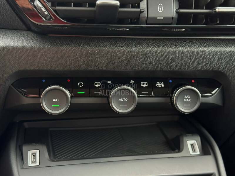 Citroen C4 Kamera/Led/MT6