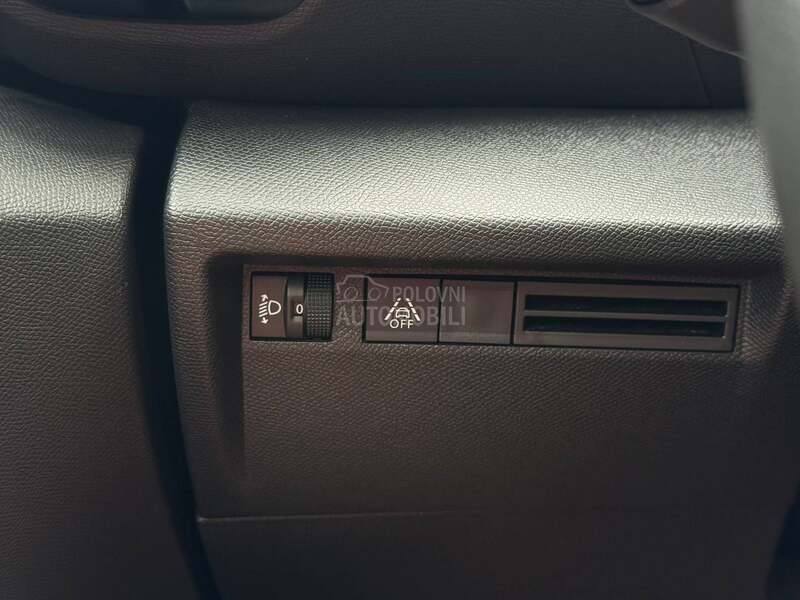 Citroen C4 Kamera/Led/MT6