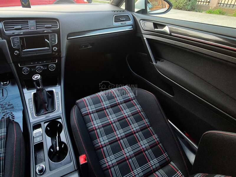 Volkswagen Golf 7 GTI/CH/