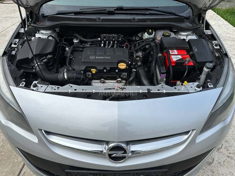 Opel Astra J 1.4 16v ENJOY