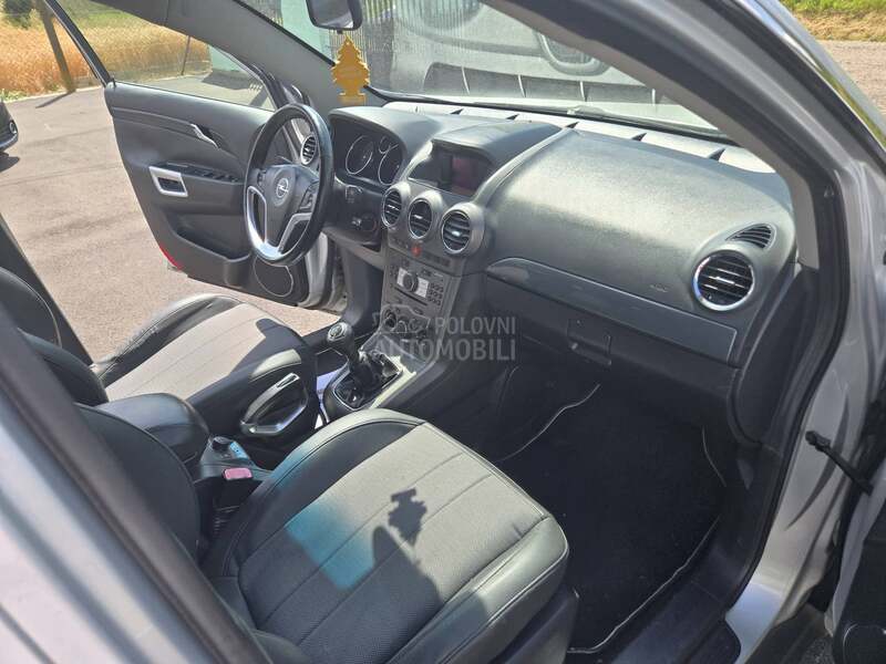 Opel Antara 