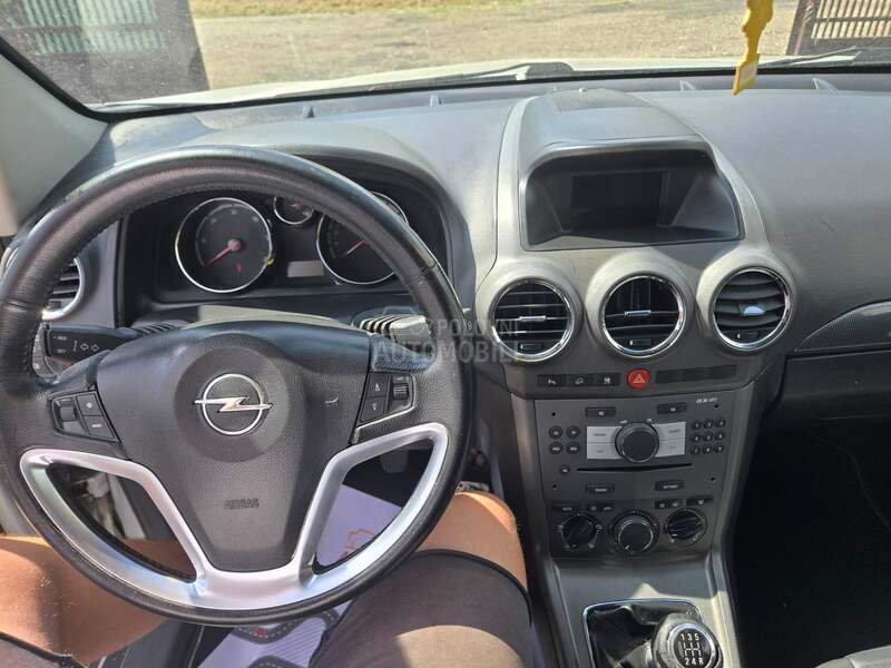 Opel Antara 