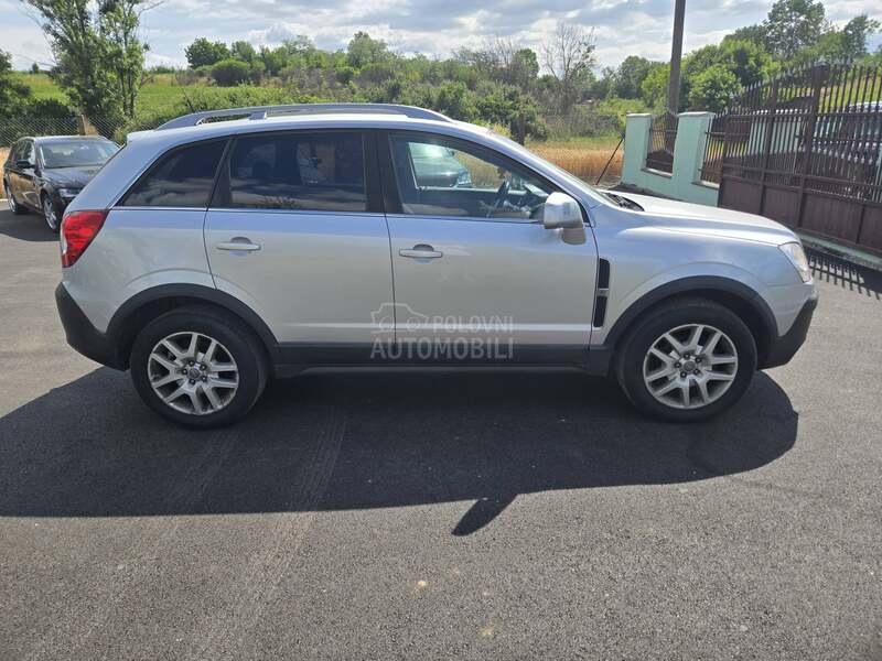 Opel Antara 