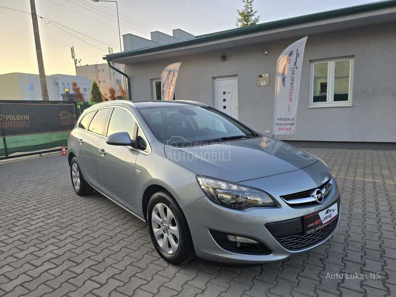Opel Astra J 1.4 Turbo