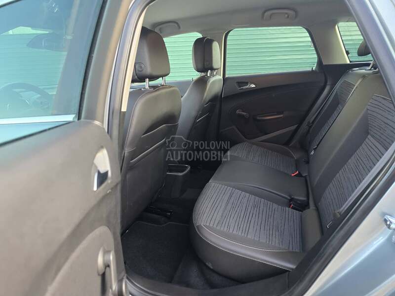 Opel Astra J 1.4 Turbo
