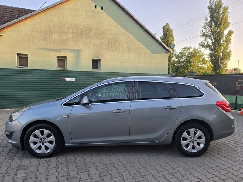 Opel Astra J 1.4 Turbo